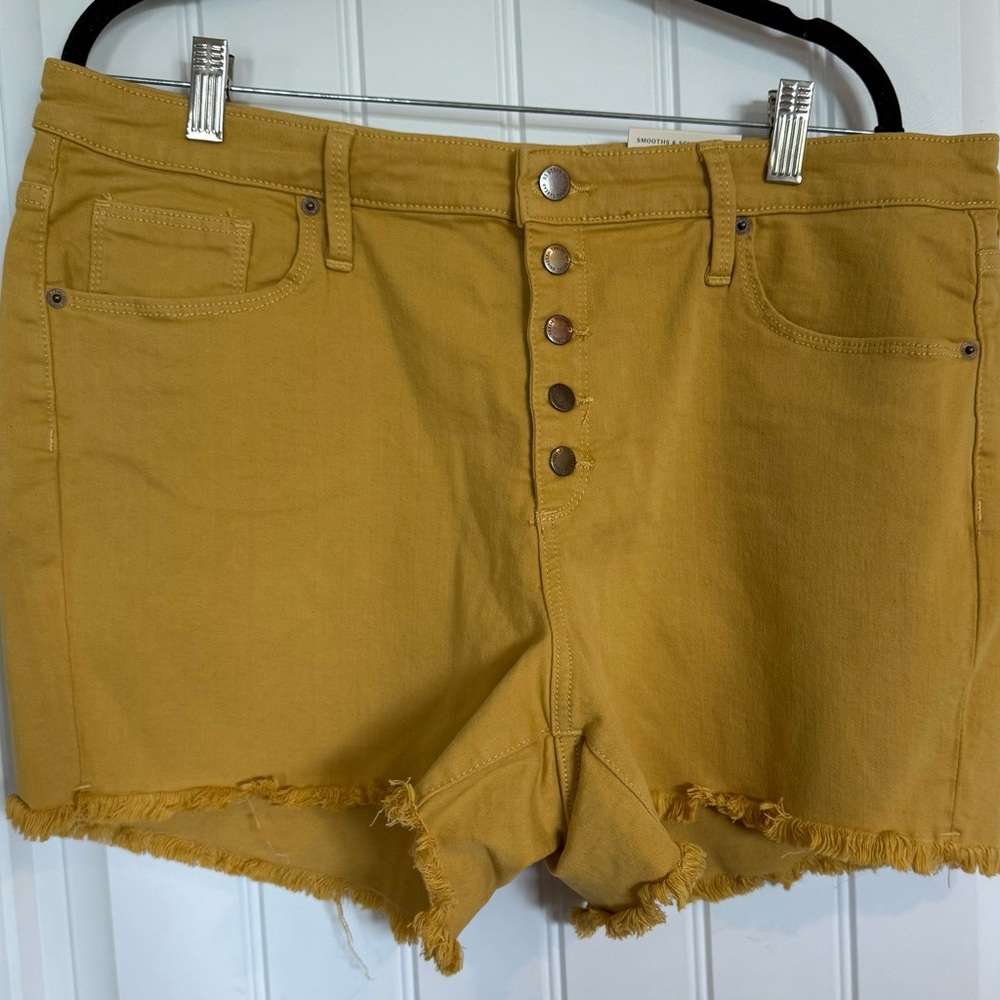Univeral Thread High Waist Mustard Yellow Frayed Hem Women's Shorts
